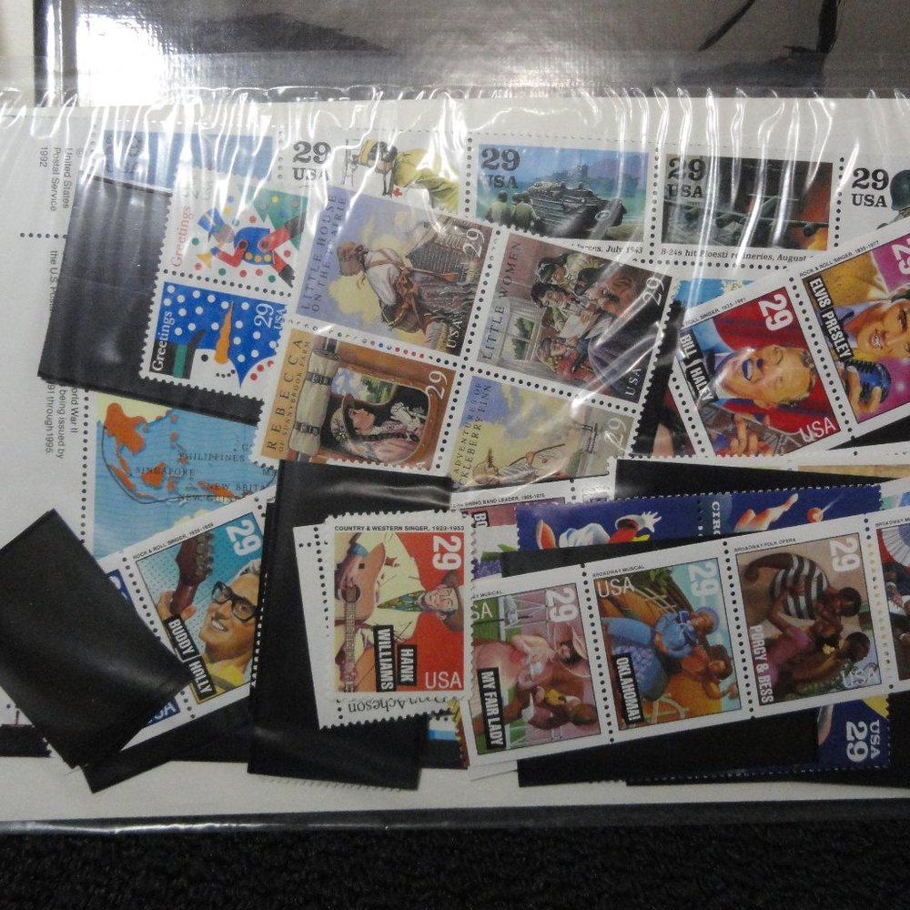 1993 Elvis cover Commemorative Stamp collection book and Sealed Stamps~dust cove - Picture 2 of 4